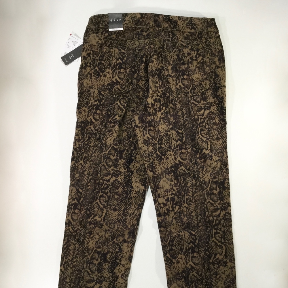 dash Snake Print Cropped Jeans size 6